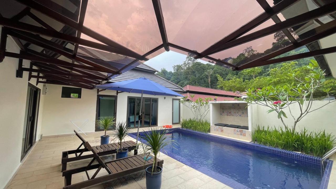 Charis Pool Villa 2 - 3 Bedroom With Private Pool Bentong Ngoại thất bức ảnh